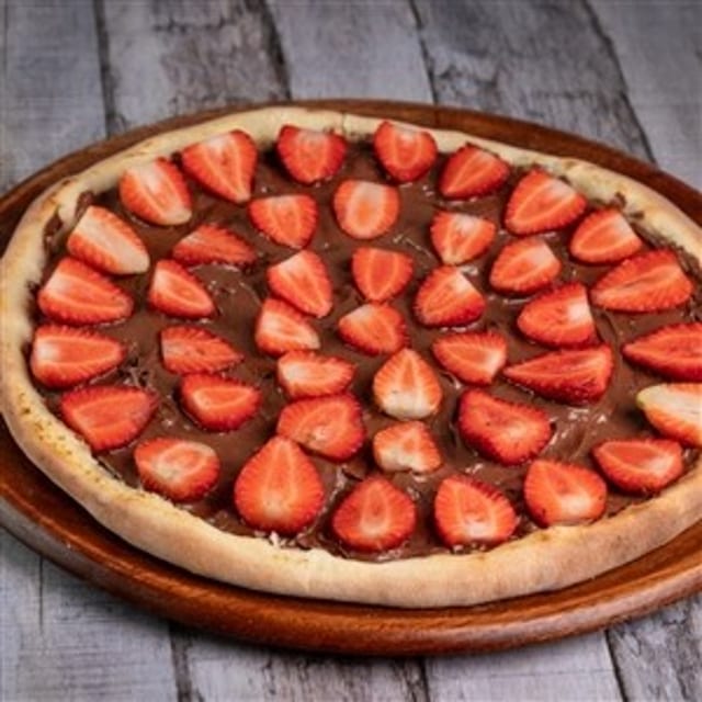 Pizza Nutella com Morango (Nutella & Strawberry).