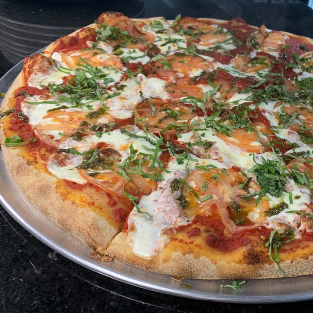 Margherita Pizza.