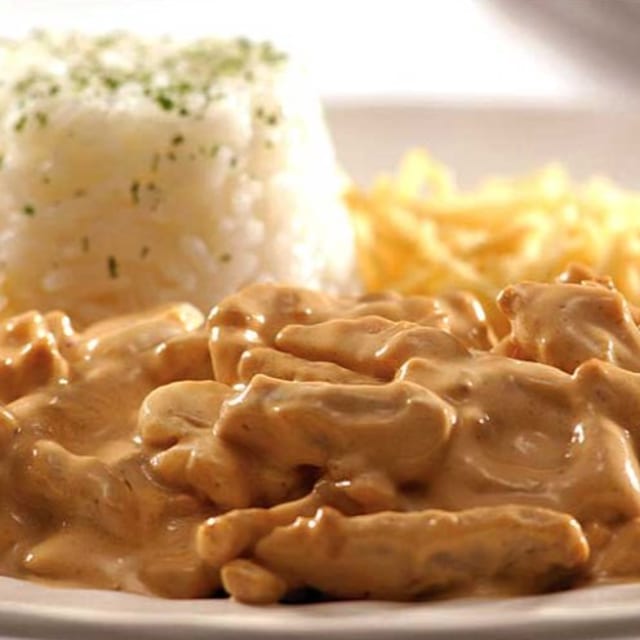 Chicken Stroganoff PF / Quentinha de Strogonoff de Frango.
