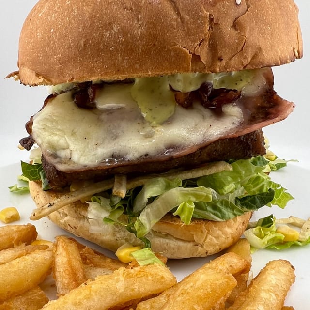 X-Fominha Burger.