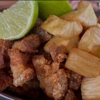 Toicinho com Mandioca (Pork Belly with Cassava)
