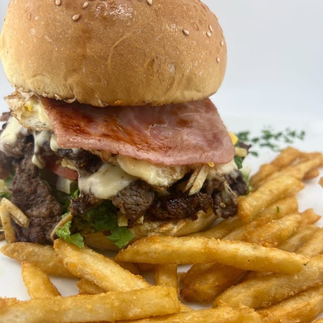 X-Tudo Burger.